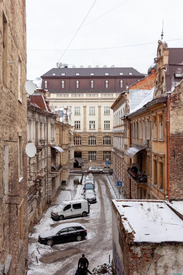 Alfa Apartments Franko University Lviv Bagian luar foto
